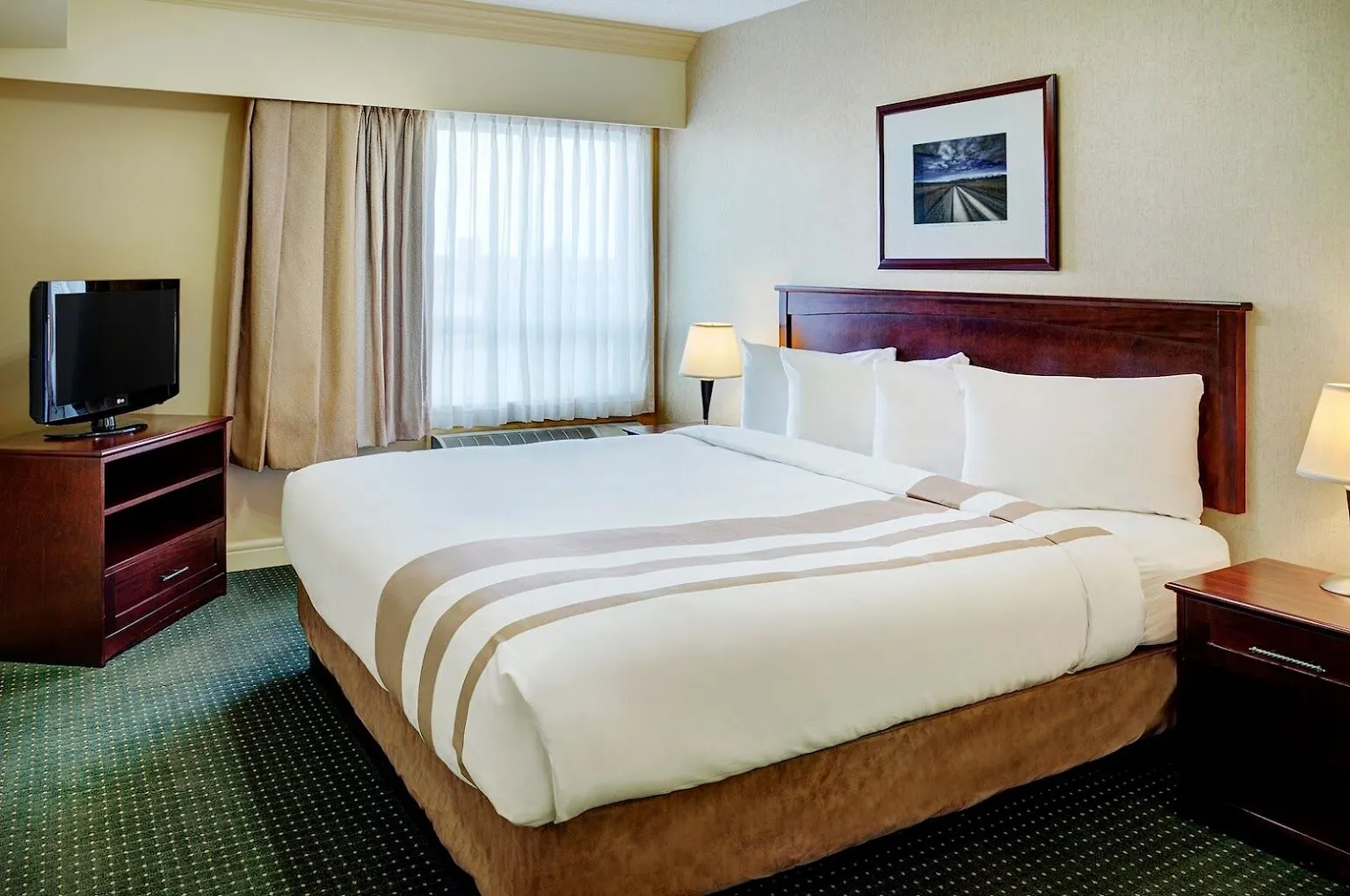 Chateau Nova Kingsway Edmonton 3*,  Canada